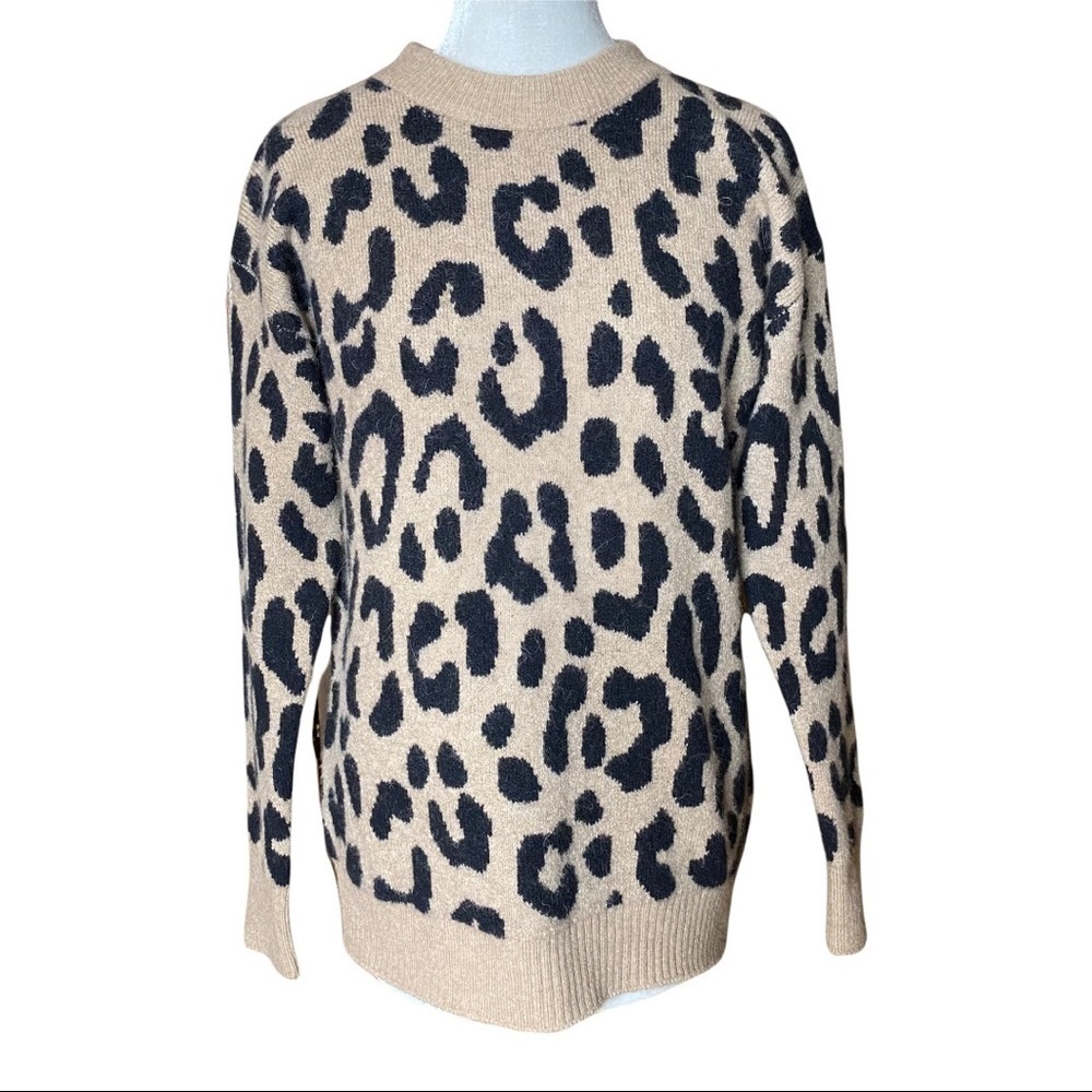 NWT J. Crew Leopard Print Sweater. Size XS